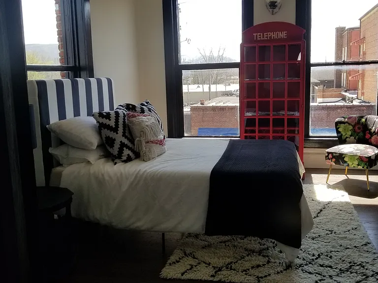 2 bed, 2.0 bath, 1600 sqft, $2,500 — Photo 34
