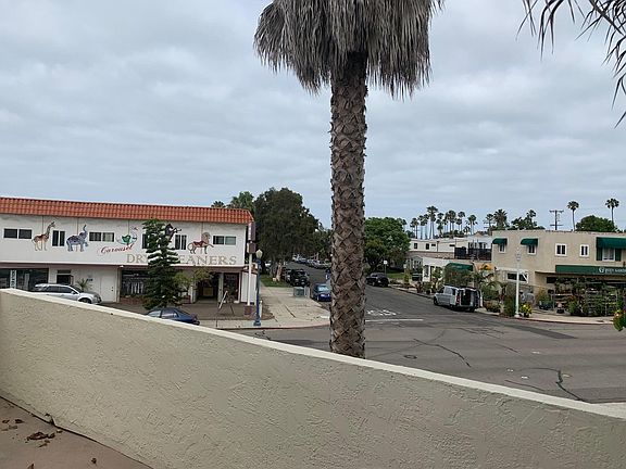 2nd image of 1007 Beryl St