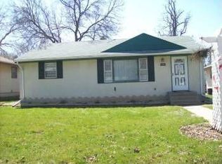 490 Nebraska Ave E, Saint Paul, MN 55130