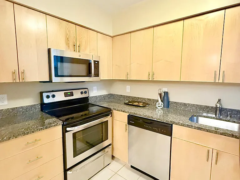 3531 39th St NW #A499 — Photo 4