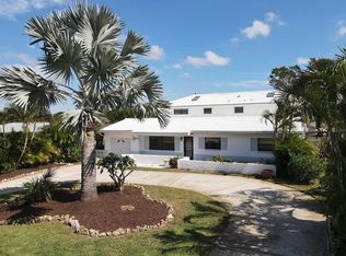 2945 68th St N, Saint Petersburg, FL 33710