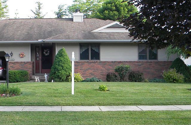1st image of 488 Tilton Dr