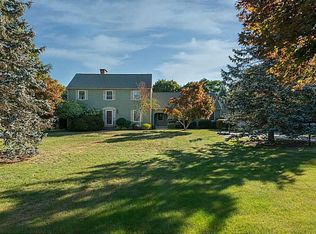 3031 Diamond Hill Rd, Cumberland, RI 02864
