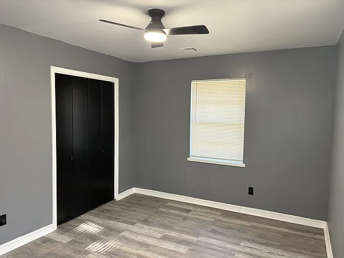 5924 N College St — Photo 21