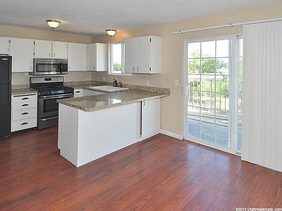 3rd image of 5448 W Jeremiah Dr