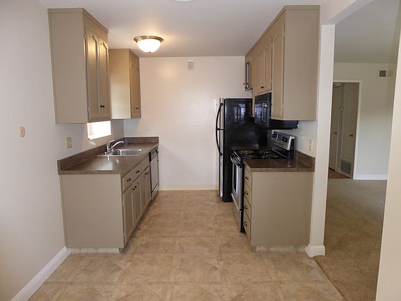4th image of 1229 Balboa Ct