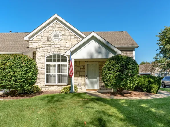 1975 Brighton Ln, Portage, MI 49024