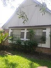 Building Photo - 4011 Alshire Dr