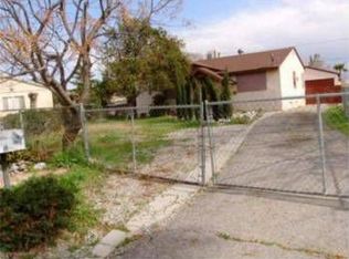 8949 Spohn Dr, Fontana, CA 92335