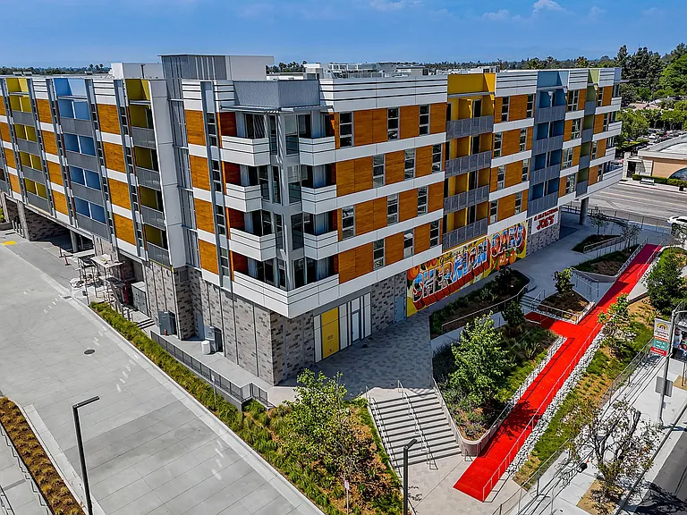 Citrus Commons — Photo 38