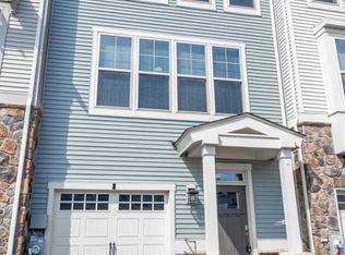 730 Rollins Ln, Glen Burnie, MD 21060