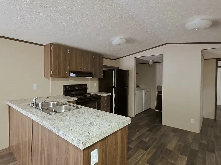 1160 Sioux Swamp Dr — Photo 4