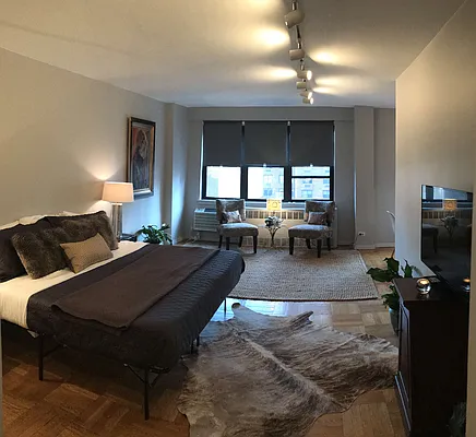 Rented by Owner | media 1