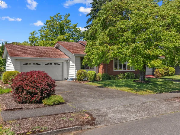 327 NE 105th Ave, Portland, OR 97220