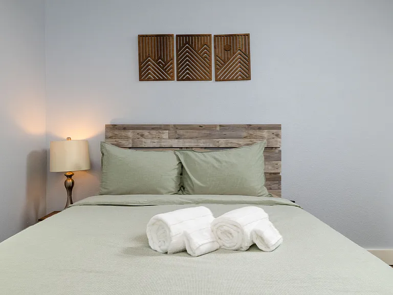 Primary bedroom with queen bed.