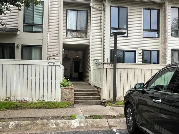 10240 Ridgeline Dr, Montgomery Village, MD 20886