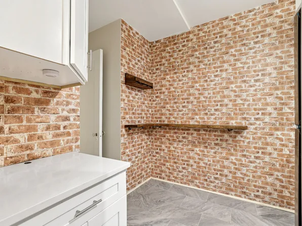 215 West 90th Street image 8 of 8