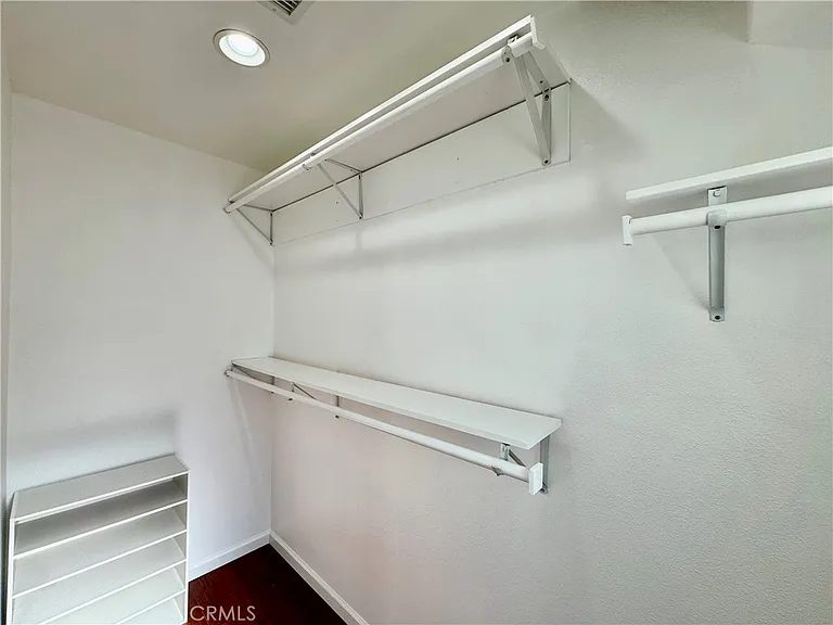 18572 Avolinda Dr — Photo 35