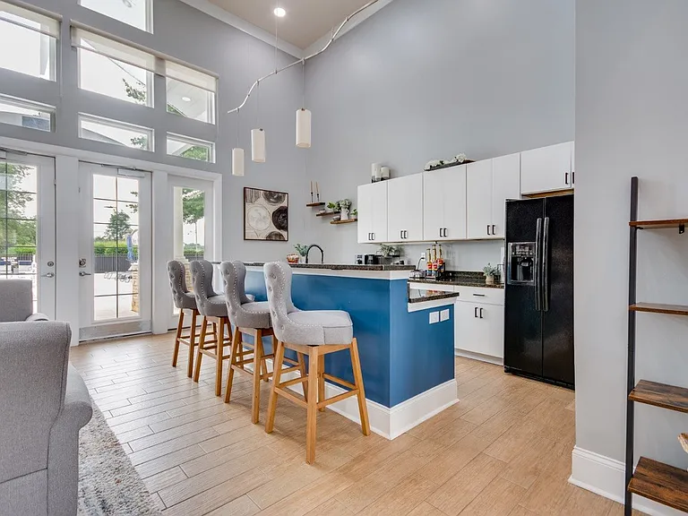 Piedmont Place — Photo 36