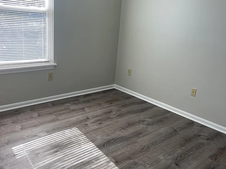 255 Canal Park Dr #C — Photo 6