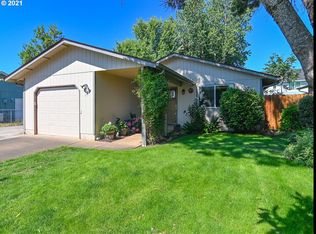 175 S S St, Cottage Grove, OR 97424