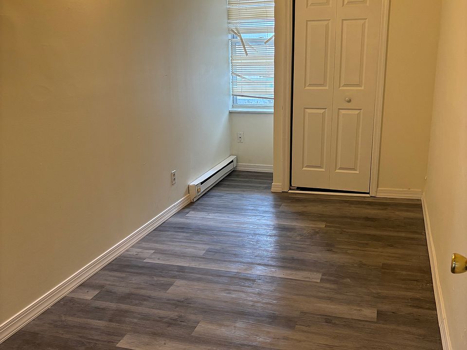 2nd image of 628 Ridge Ave Floor 2