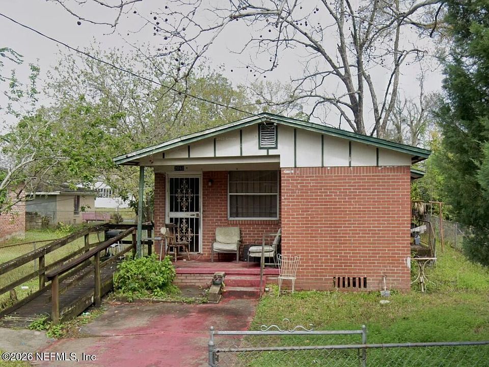 1st image of 2081 BALDWIN Street