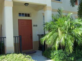 1950 SE Avon Park Dr, Port Saint Lucie, FL 34952