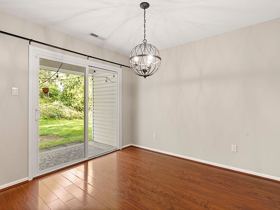 3rd image of 114 Briarcliff Ct #1