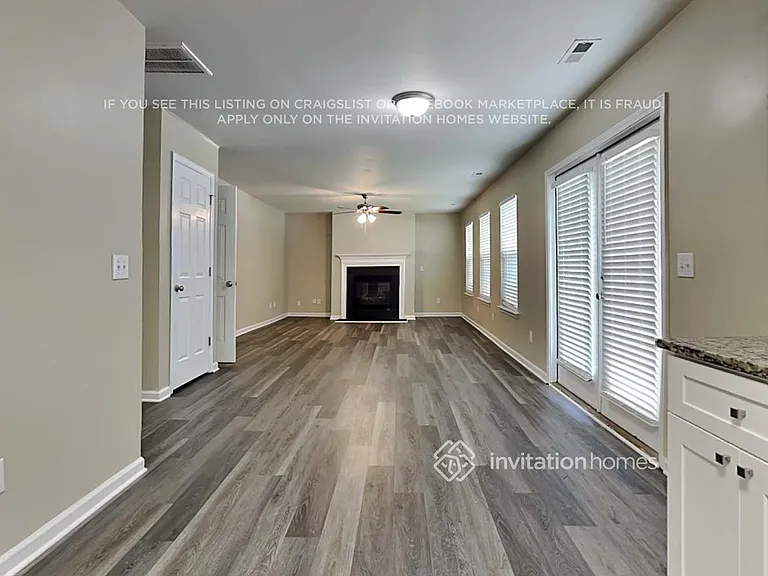 1924 Waters Trail Dr — Photo 7