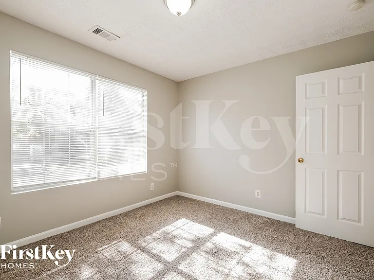 2419 Broad River Pl — Photo 16
