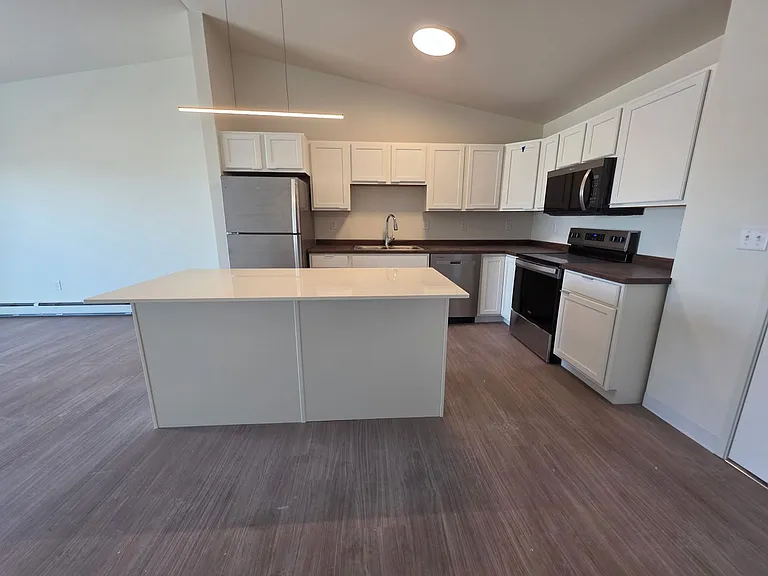 Rail10 Lofts — Photo 47