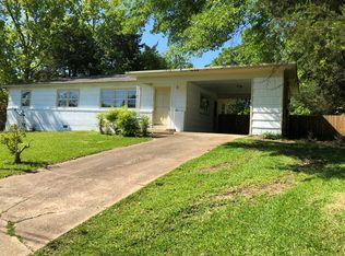 109 Freeman St, Starkville, MS 39759
