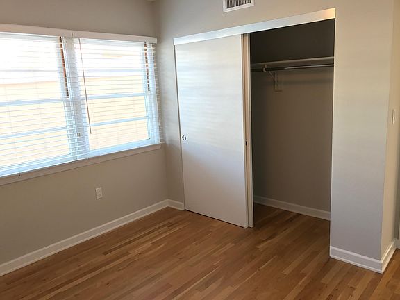 2nd image of 1010 Doreen Pl APT 2