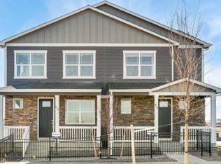 672 Thoroughbred Ln, Johnstown, CO 80534