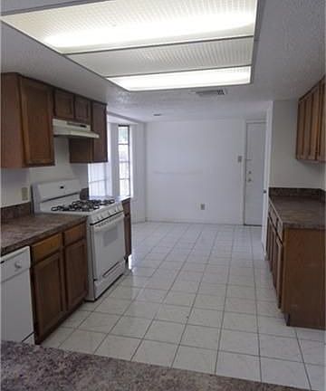 Kitchen Side View
