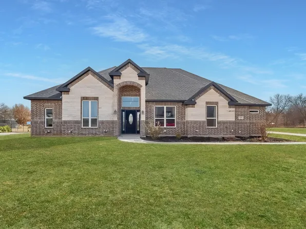 129 Altom Rd, Springtown, TX 76082