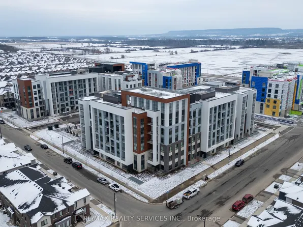 460 Gordon Krantz Ave, Milton, ON