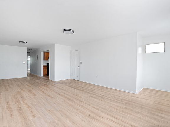4th image of 94-19 109th St #2