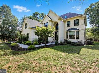 10 Fairway Dr, Voorhees, NJ 08043