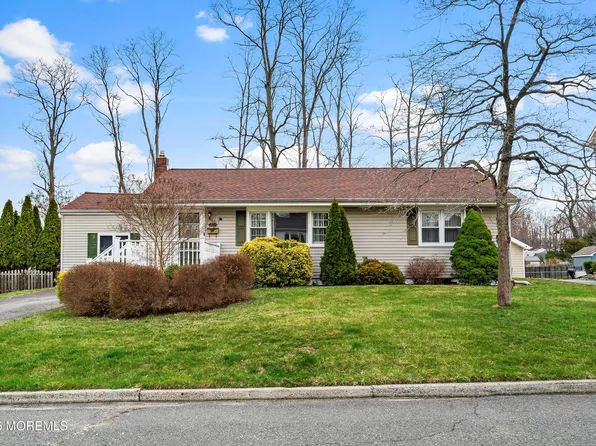 227 Martin Place, Middletown, NJ 07748