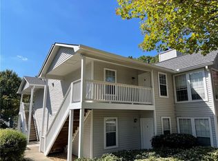 905 Gettysburg Pl, Sandy Springs, GA