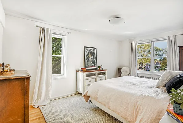 Sold by Compass | media 30