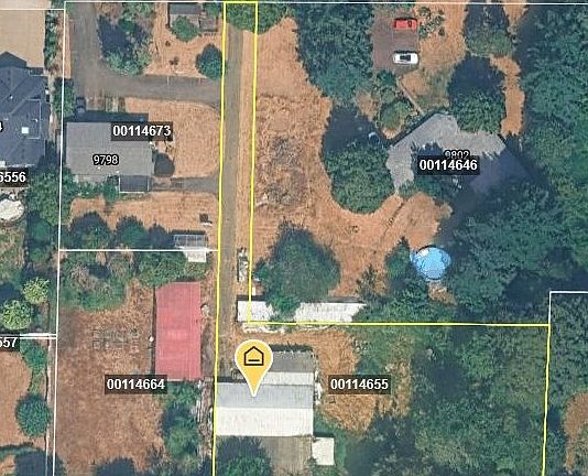4th image of 9798 SE Hillcrest Rd