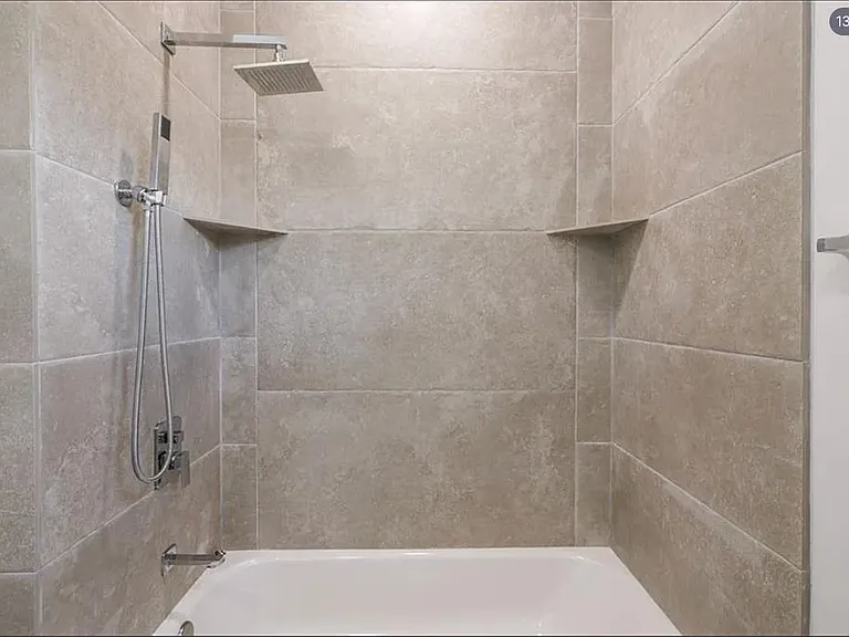 813 Smith St SW #B — Photo 16