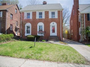 2495 Traymore Rd, University Heights, OH 44118