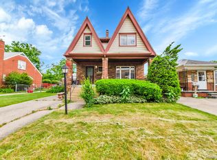 8258 Fisher Ave, Warren, MI 48089