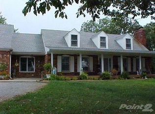 2410 Pottershop Rd, Bardstown, KY 40004