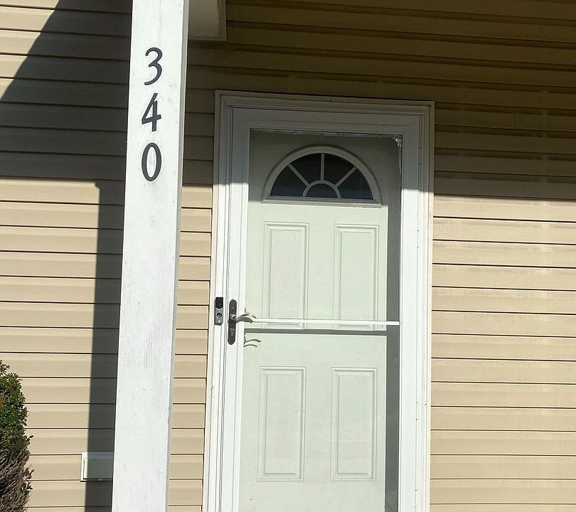 1st image of 340 Paine St