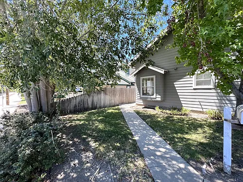 498 South St #A Photo 1